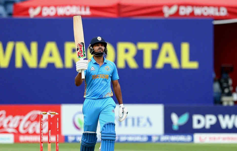 ফ্যান টোকেনের হাইপ পেরিয়ে: ক্রিকেট এশিয়ায় ব্লকচেইন ঢুকছে চুক্তি আর পেমেন্টের ফাঁক দিয়ে ফ্যান টোকেনের হাইপ পেরিয়ে: ক্রিকেট এশিয়ায় ব্লকচেইন ঢুকছে চুক্তি আর পেমেন্টের ফাঁক দিয়ে