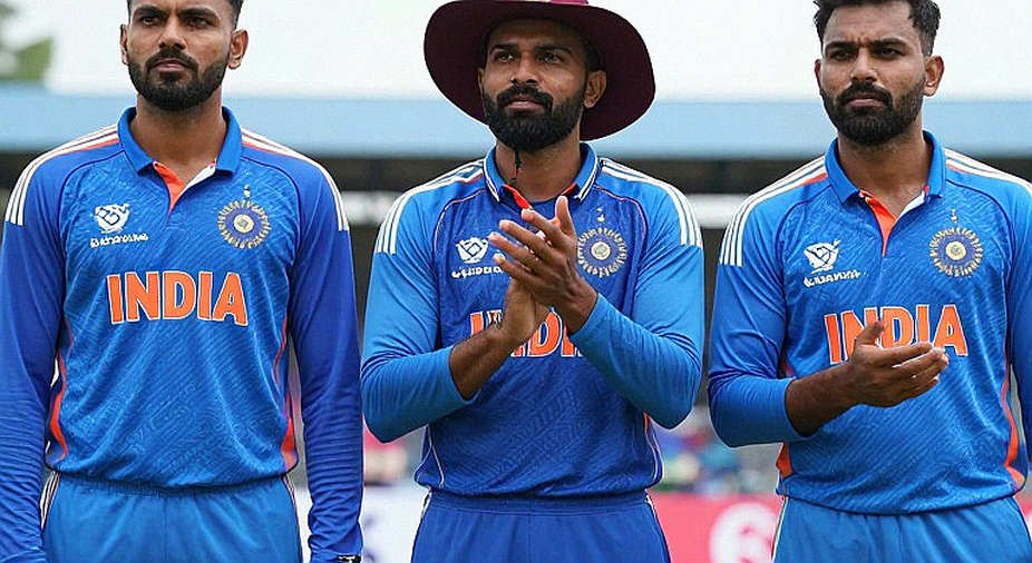 শেষ ওভারের দশটি বলে যে প্রতিদ্বন্দ্বিতার গল্প লুকিয়ে রাখে শেষ ওভারের দশটি বলে যে প্রতিদ্বন্দ্বিতার গল্প লুকিয়ে রাখে