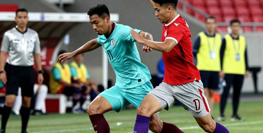 হেভিওয়েটের মহাকর্ষ: UFC 335-এ পেরেইরা বনাম পাভলোভিচ, আর বাজারের নীরব রায়