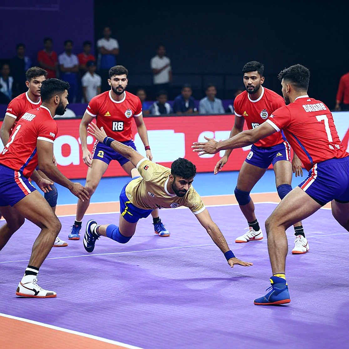 দুই জয়, তবু তৃতীয়: অ্যান্টওয়ার্পের স্কোরবোর্ড যেভাবে জেতার পুরনো হিসাব ভেঙে দিল